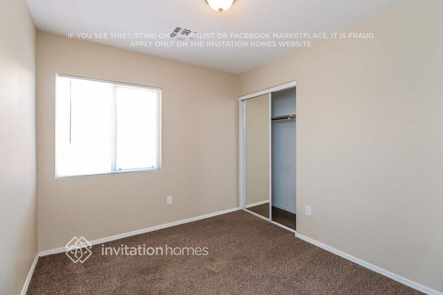 Building Photo - 11418 E Contessa St