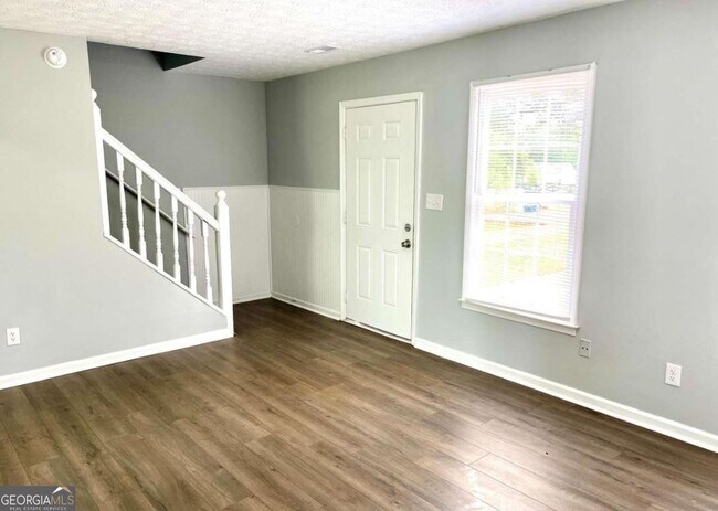 Building Photo - 131 Toby Springs Ln