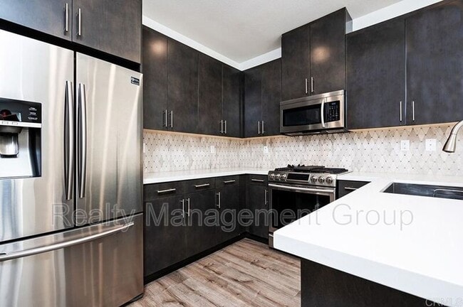 Building Photo - 3395 Campo Azul Ct