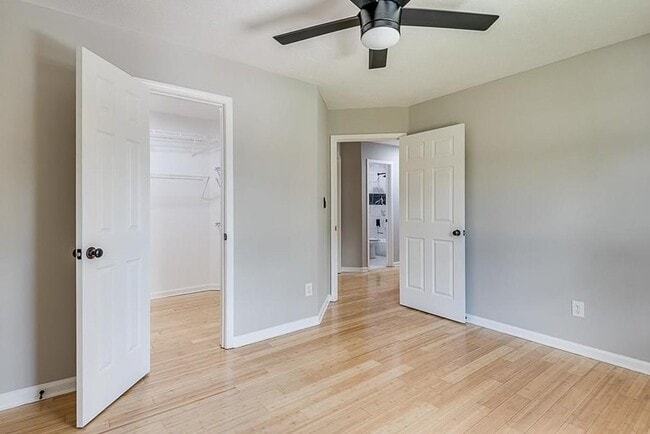 Building Photo - 1708 Brandon Square