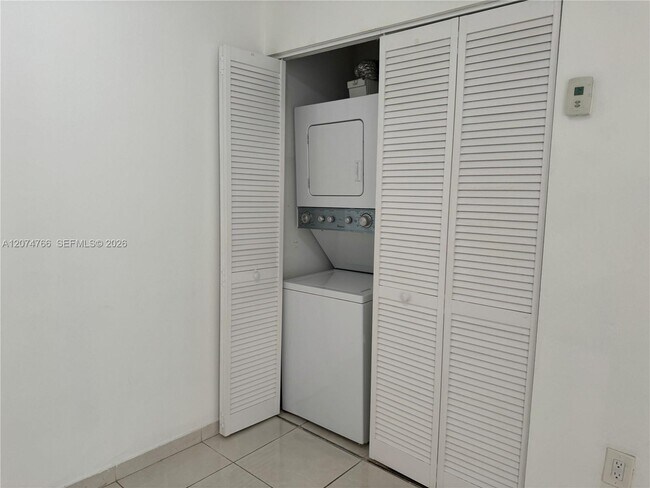 Building Photo - 15600 SW 80th St
