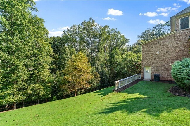 Building Photo - 1070 Windfaire Pl