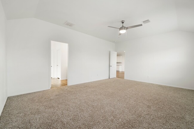 Building Photo - 16011 Mersmann Rdg Ln