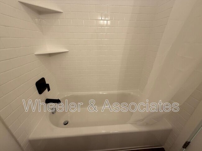 Building Photo - 3714 Brinker Ave