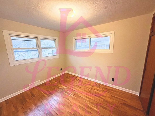 Building Photo - Charming 3-Bedroom Home with Hardwood Floors, Updates & Fenced Yard.