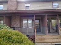 Building Photo - 138 Adams Ln