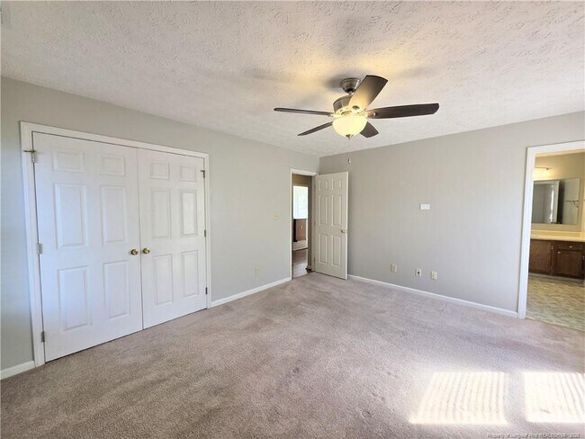 Building Photo - 2419 Lull Water Dr