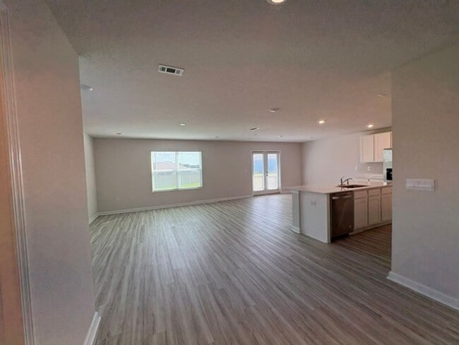 Building Photo - 2637 Saltgrass Wy