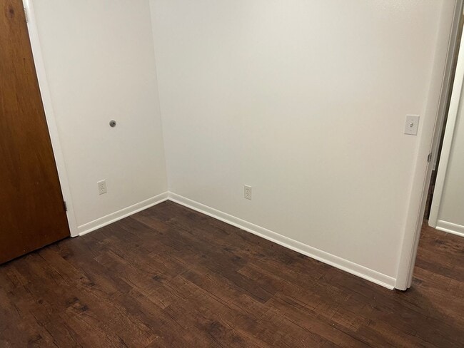 Building Photo - House on nice lot in Beauregard!