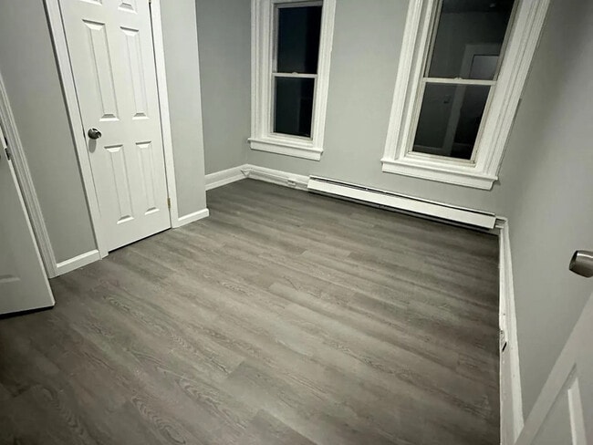 Building Photo - 1150 Mary St