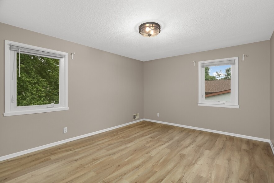 Bedroom - 2808 Aglen St