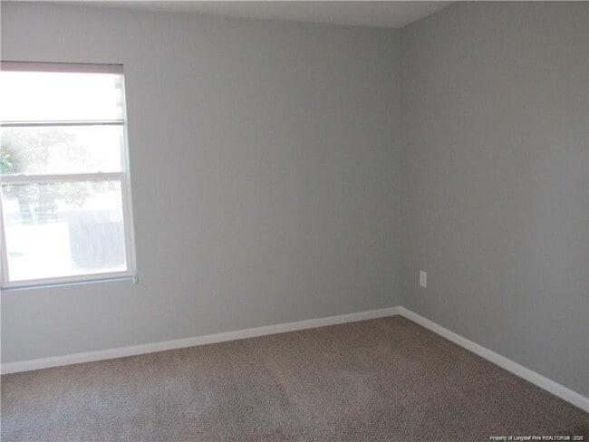 Building Photo - 1412 Demila Dr