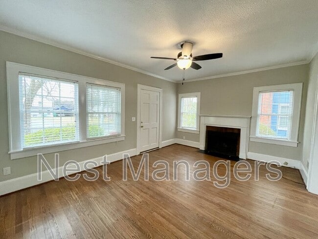 Building Photo - 1312 Summitt Ave