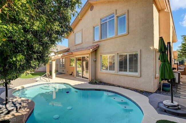 Building Photo - 9704 Cameo Rose Ln