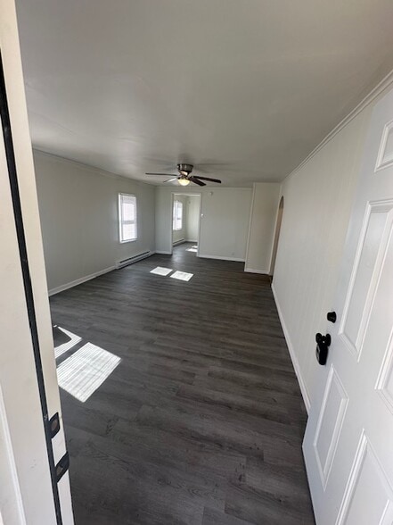 Building Photo - 20168 Greenbush Rd