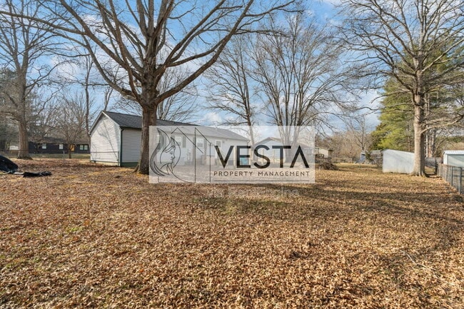 Building Photo - 35 E Silverleaf Dr