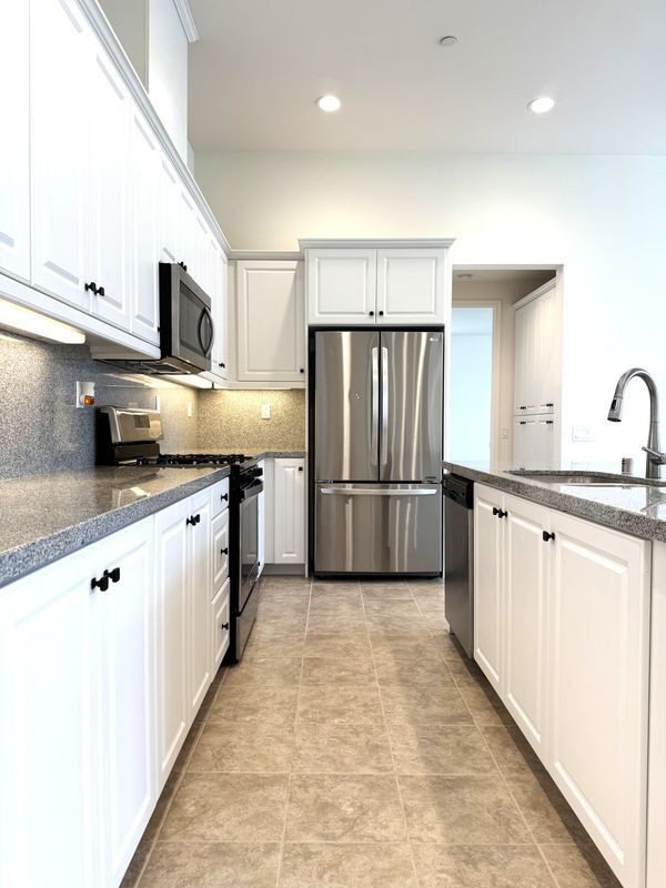 Building Photo - 64 Parkwood