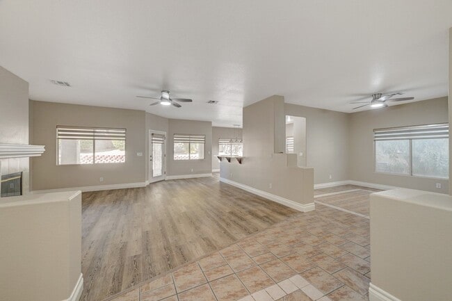 Building Photo - Marvelous Single Story, 3 Bedroom Home with NO HOA!