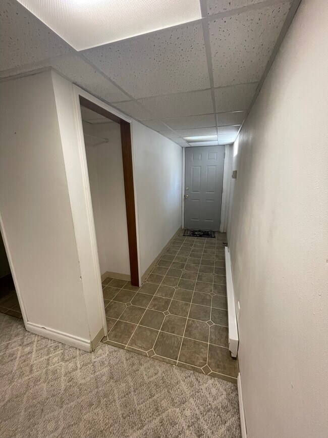 Building Photo - 721 Avenue D