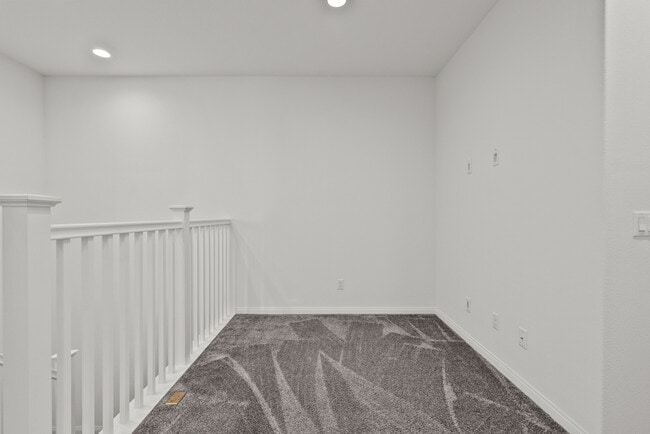Building Photo - 14610 Isla Vista Dr
