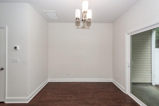Building Photo - 7787 Montview Rd