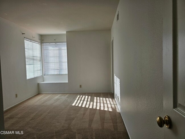 Building Photo - 2752 Annandale Ln