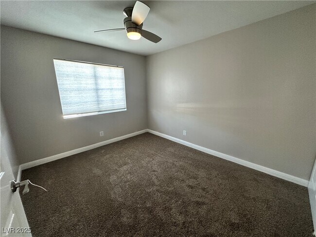 Building Photo - 2413 Rue De Bourdeaux