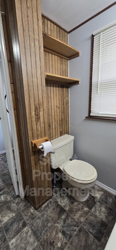 Building Photo - 7233 Adams Ctr Rd