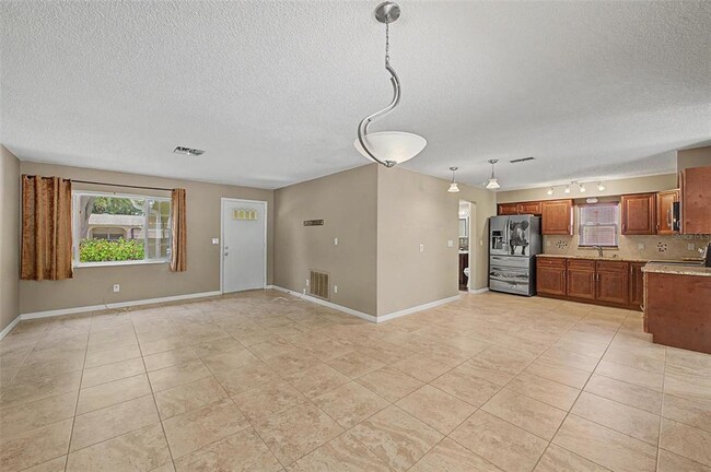 Building Photo - 4212 Gray Squirrel Ln