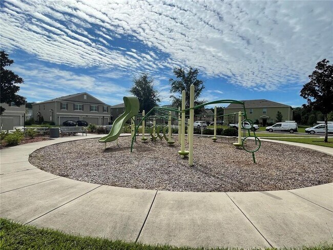 Building Photo - 3408 Seneca Club Loop