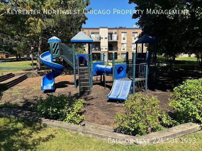 Building Photo - 1465 N Winslowe Dr