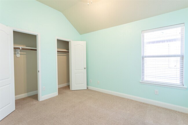 Building Photo - 22314 Sheldonwood Court