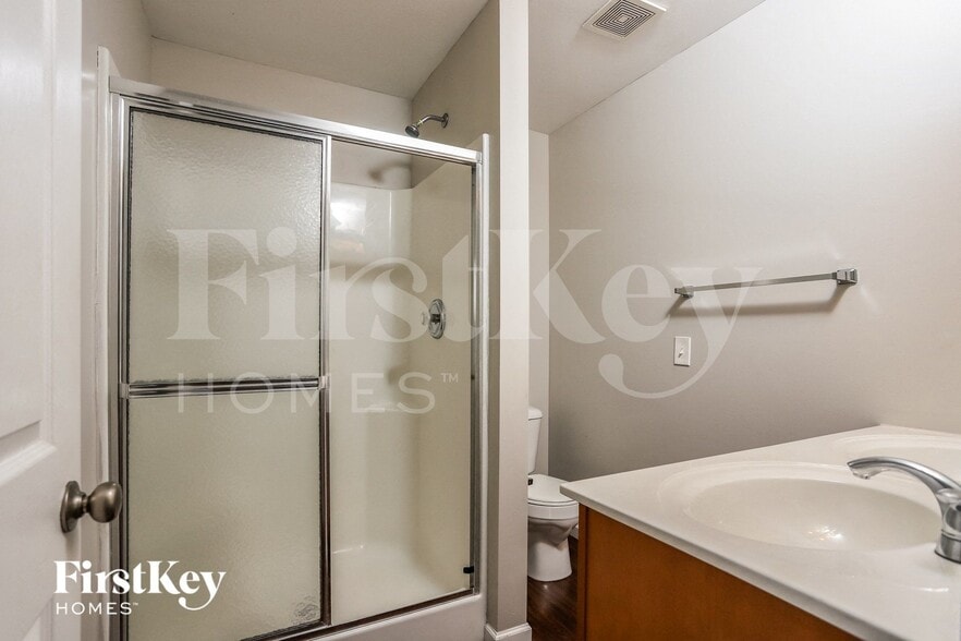 Building Photo - 322 Aspen Creek Dr