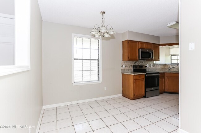 Building Photo - 1791 Coventry Ct