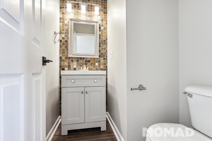 Half Bathroom - 161 Grove Ln South