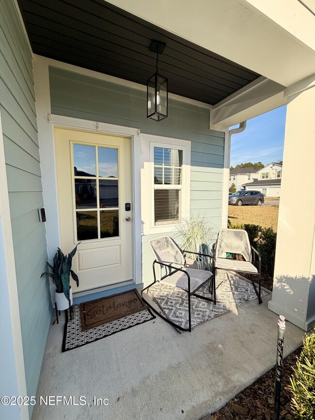 Building Photo - 293 Pine Bluff Dr