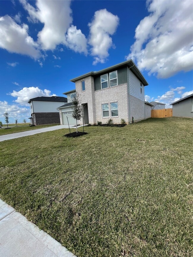 Building Photo - 28938 Yulee Mill Dr