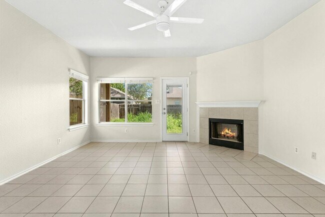 Building Photo - 11504 Lapoynor St