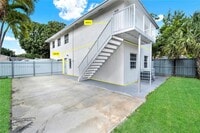 Building Photo - 10410 NW 28th Ave
