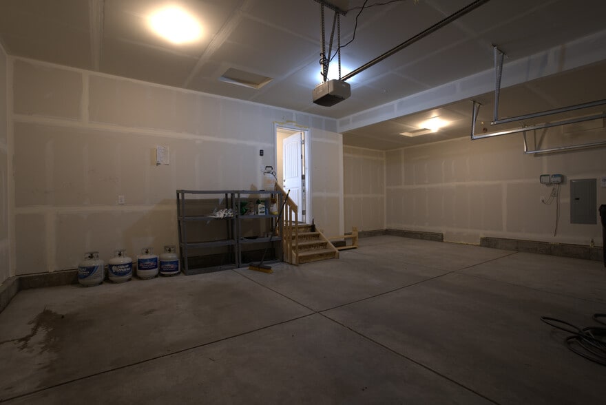 Building Photo - 9792 Fairway Glen Dr