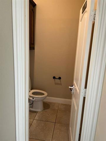 Building Photo - 809 Seymour Ct