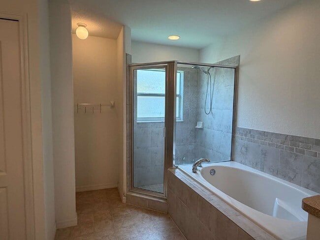Building Photo - 737 Buccaneer Blvd