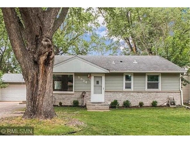 Primary Photo - 5324 48th Ave N