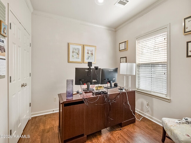 Building Photo - 218 Chimney Rock Blvd