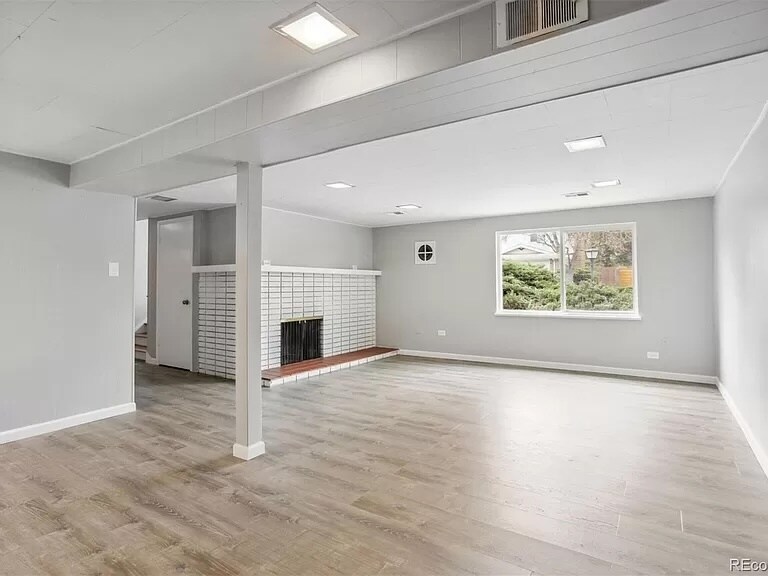 Building Photo - 8557 W 70th Way