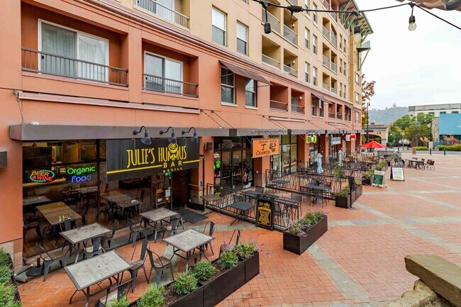 Building Photo - Rafael Town Center Apartments