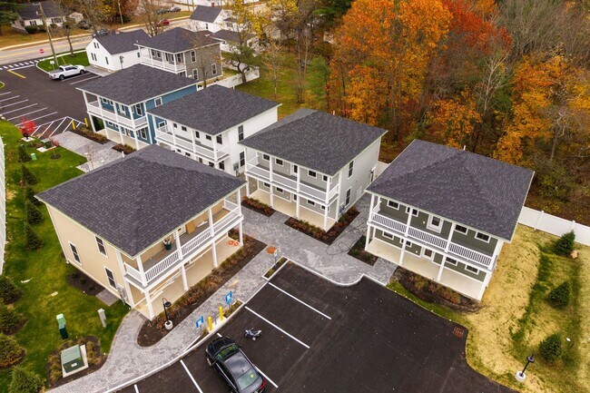 Building Photo - Ember Drive