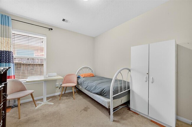 Building Photo - 15918 Keystone Ridge Ln