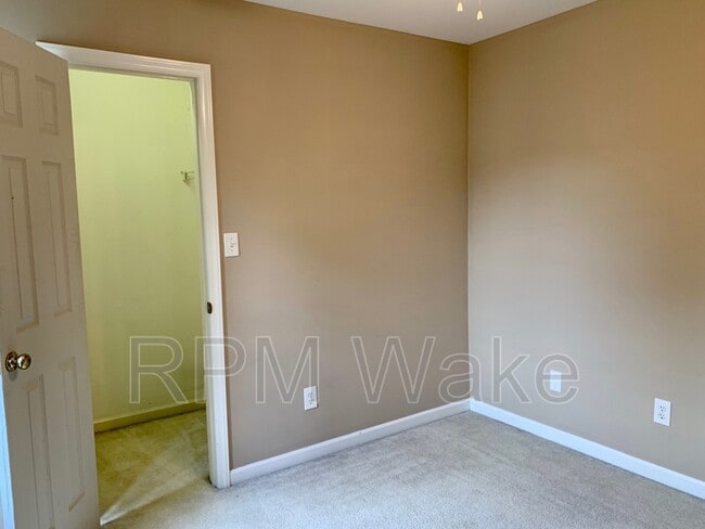 Building Photo - 9201 Langwood Dr