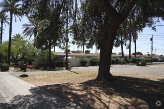 Building Photo - 29 Palms Apartments